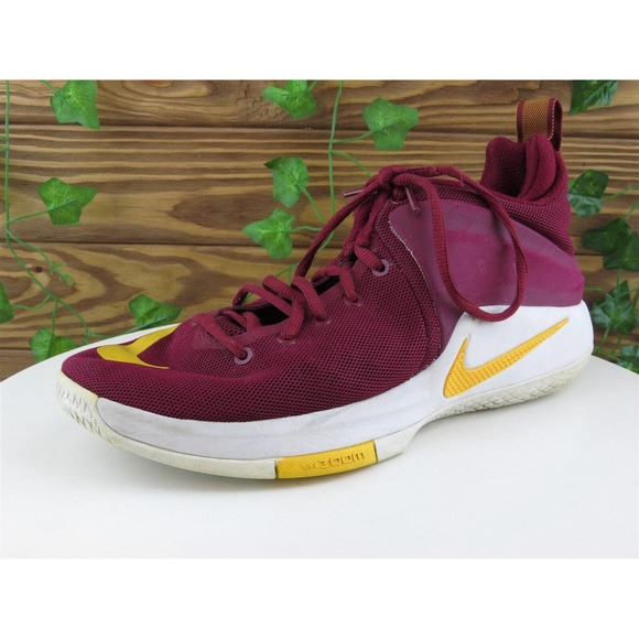 Nike Sz 8 Sneaker‎ Red Synthetic Men Lebran James Medium (D, M) Athletic - Picture 1 of 10